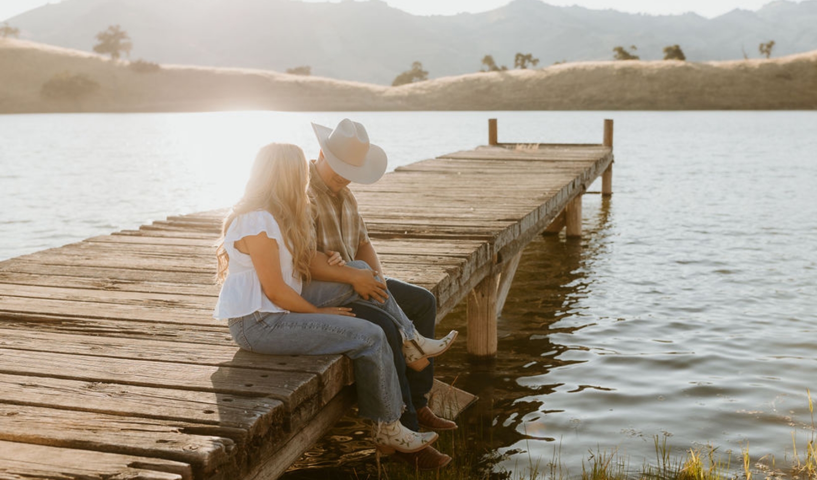 Mask Group 14 Mask Group 14